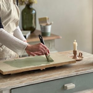 El arte de transformar tus muebles con pintura
